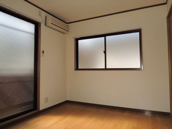 Other room space. Because, bright rooms recommended for people who for the first time of one person living! 