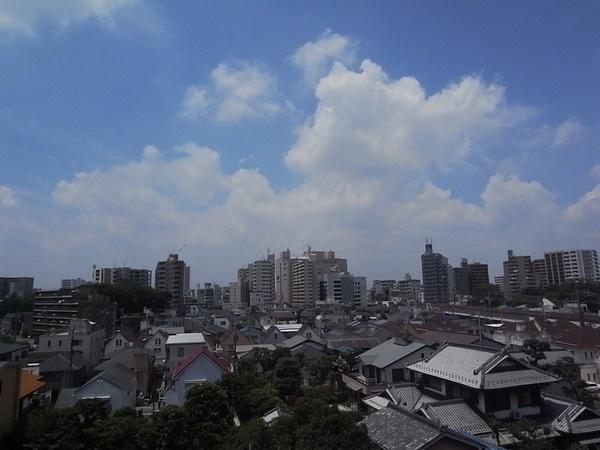 View photos from the dwelling unit. View from local (September 2013) Shooting