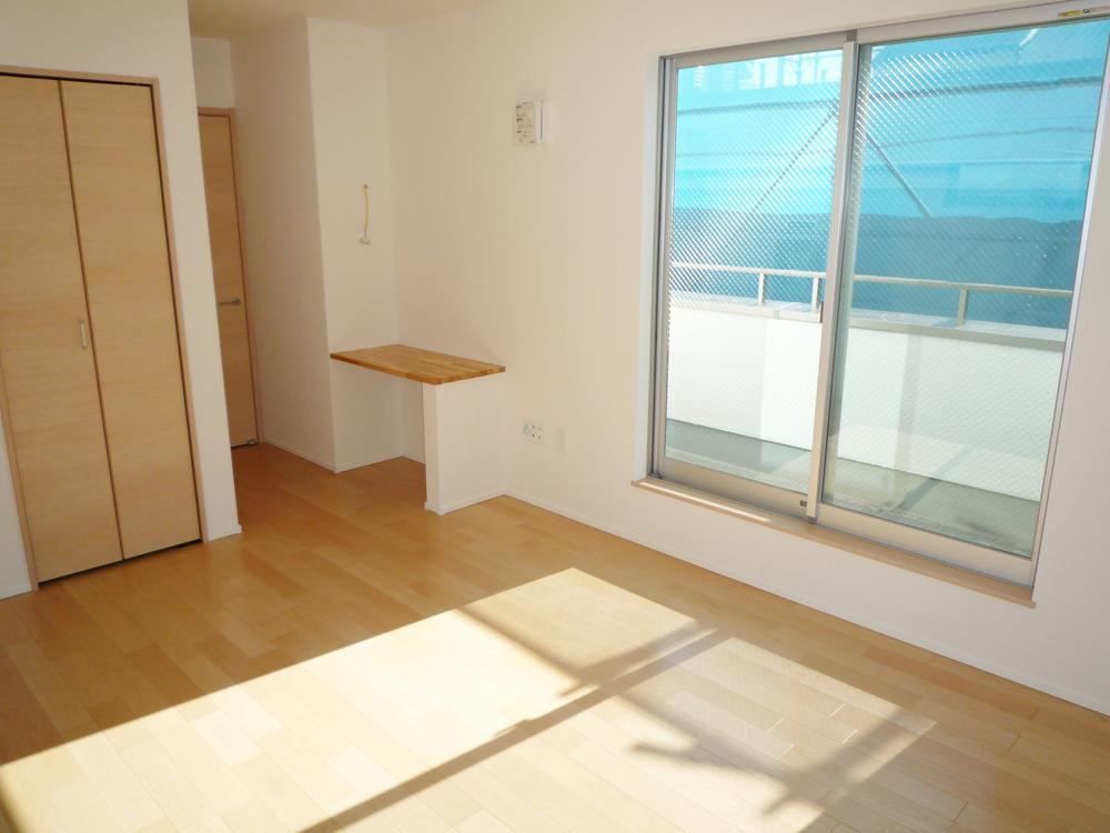 Non-living room. Indoor (11 May 2013) Shooting