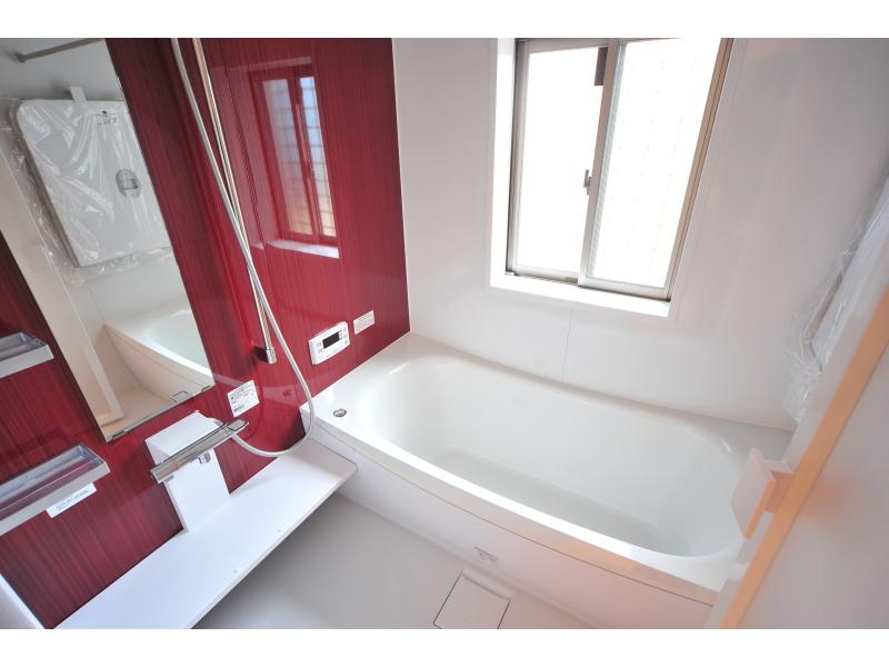 Bathroom. Building 3 living