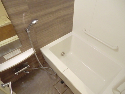 Bath. Add-fired function with semi Otobasu ・ Bathroom dryer Yes