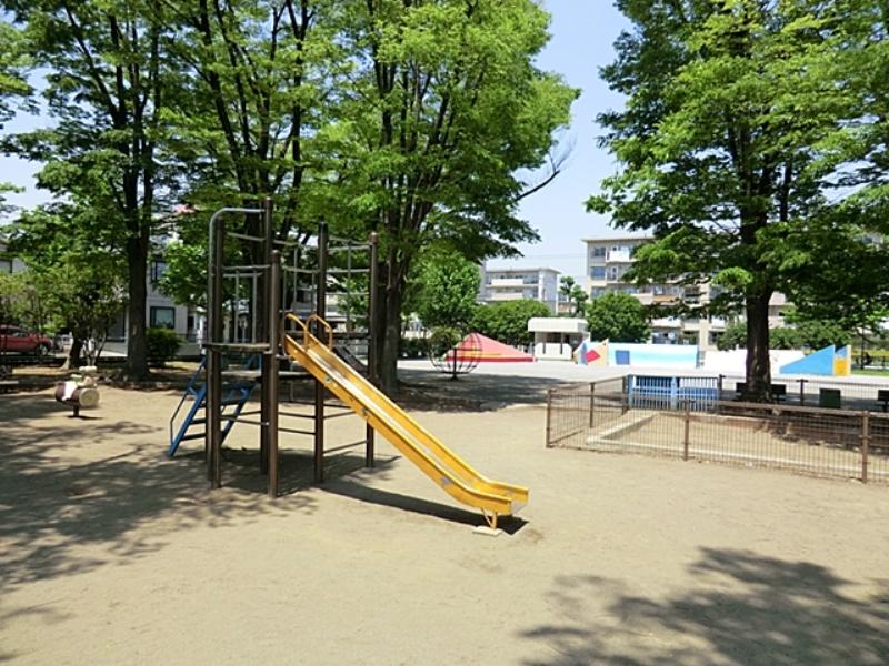 park. 200m up to municipal terms set park