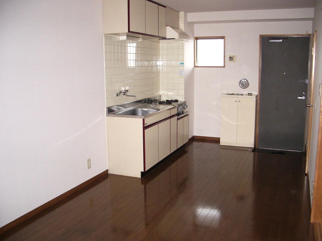 Kitchen. Put the two-burner gas stove.