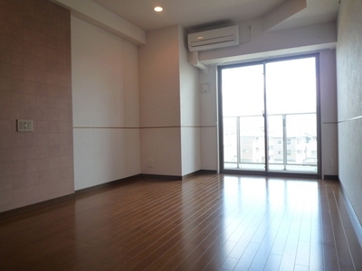 Living and room. Floor heating ・ Air-conditioned