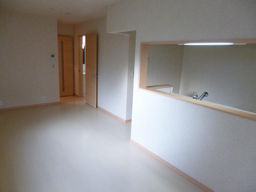 Living. Popular face-to-face kitchen