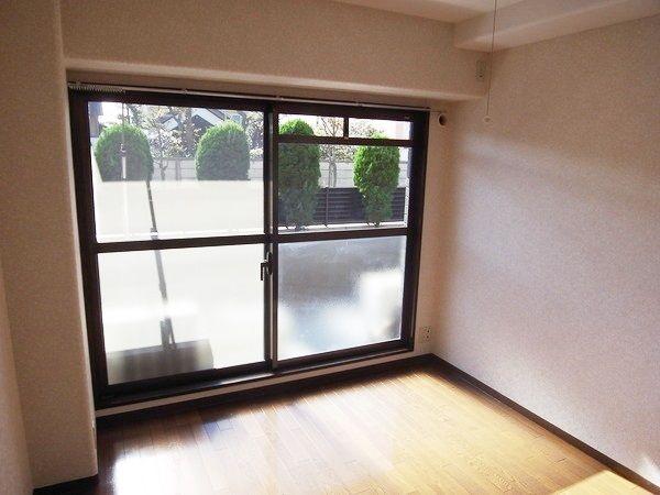 Non-living room