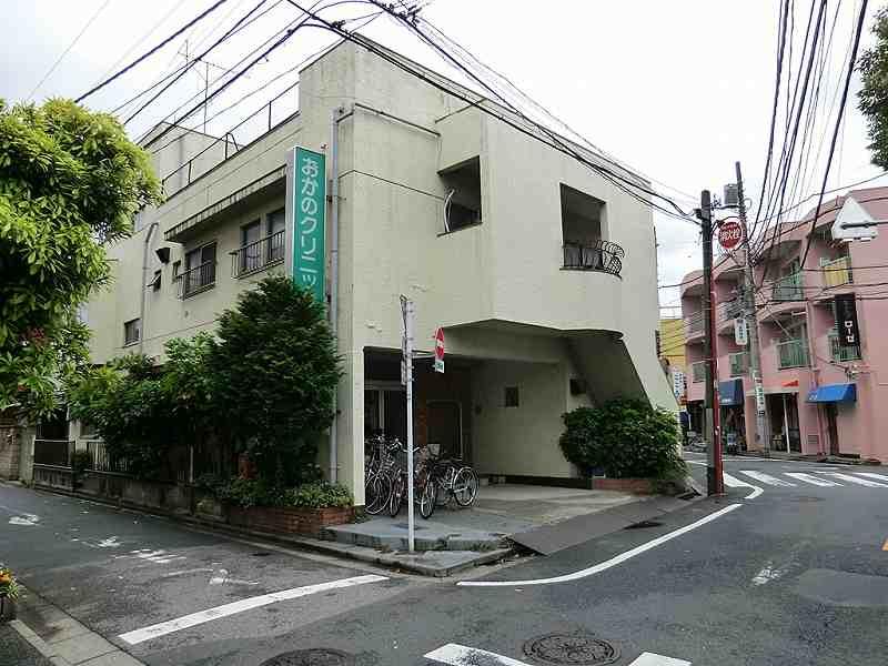 Hospital. 230m to the clinic of the Oka