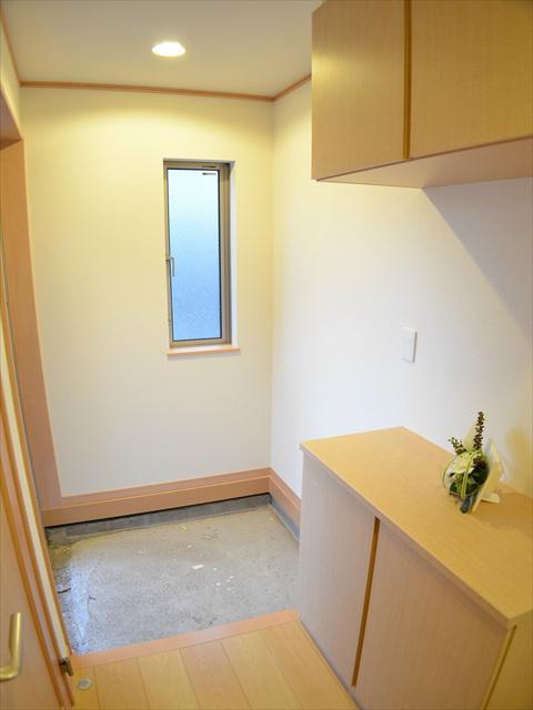 Entrance. Entrance part