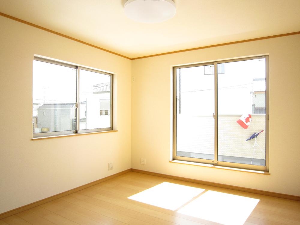 Non-living room. Q Building room (September 2013) Shooting