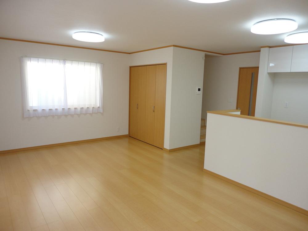 Living. I Building Indoor (11 May 2013) Shooting