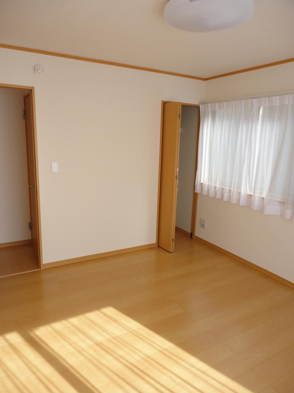 Non-living room. Second floor Western style room