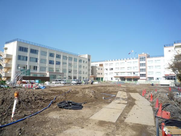 Junior high school. 1040m up to junior high school ◎ Adachi Ward tenth Junior High School