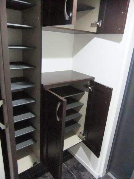 Entrance. ◎ entrance storage