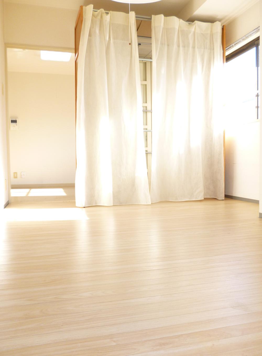Non-living room. Western-style (about 5.0 tatami mats)