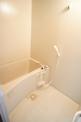 Bath. bus Bathroom heating ventilation drying function with