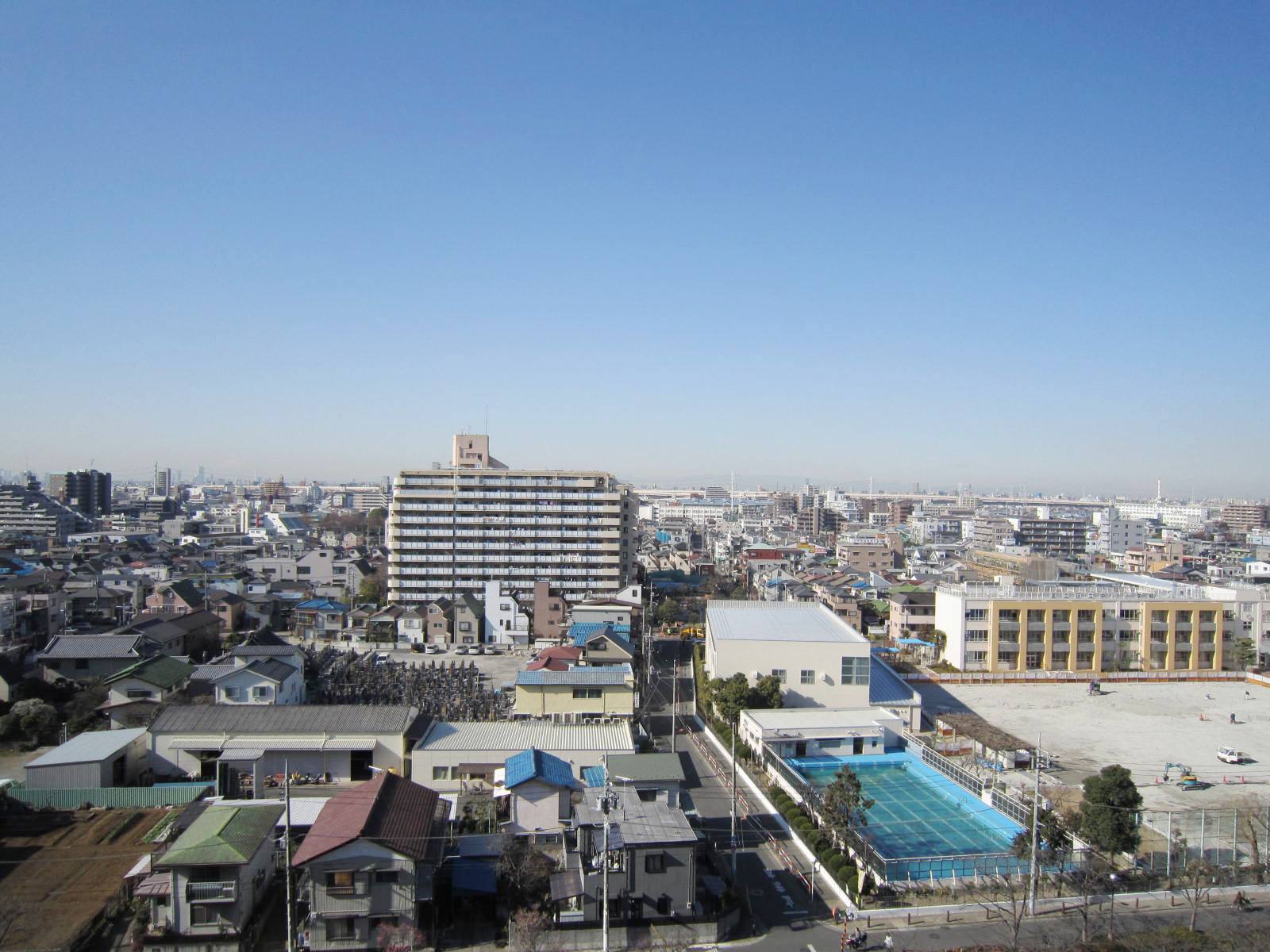 View. Because the upper floor is very good view.