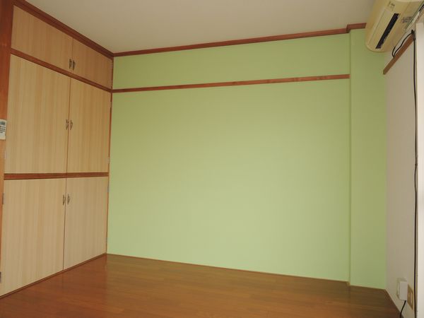 Living and room. Popular Flooring, The wall was to paste the custom Cross