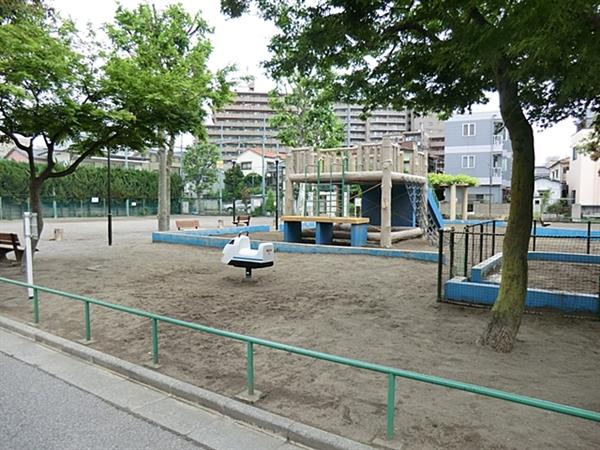 park. 120m to Umeda park