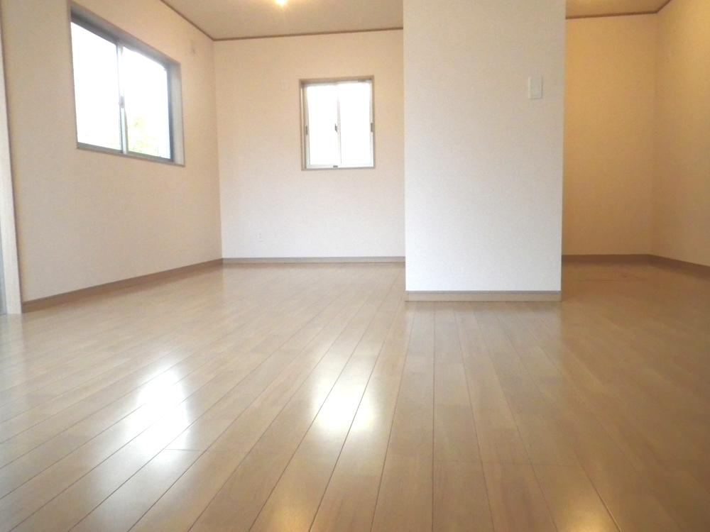 Living. Indoor (12 May 2013) Shooting