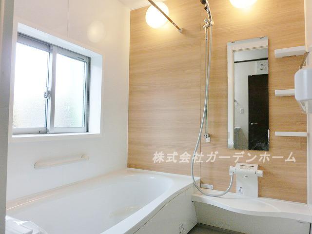 Model house photo.  ■ And stretch also foot, Hitotsubo bus that will heal the fatigue of the day ■ 