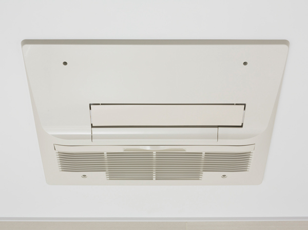 Bathing-wash room.  [Bathroom ventilation drying heater] Of course, as the winter of preliminary heating, You can use it in the clothes dry on a rainy day. Also, Also it reduces the occurrence of bathroom mold with excellent ventilation performance. (Same specifications)