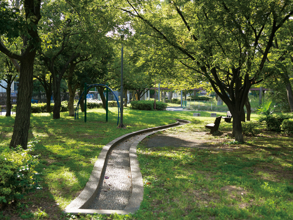 Surrounding environment. Suwa tree Nishi (about 80m ・ 1-minute walk)