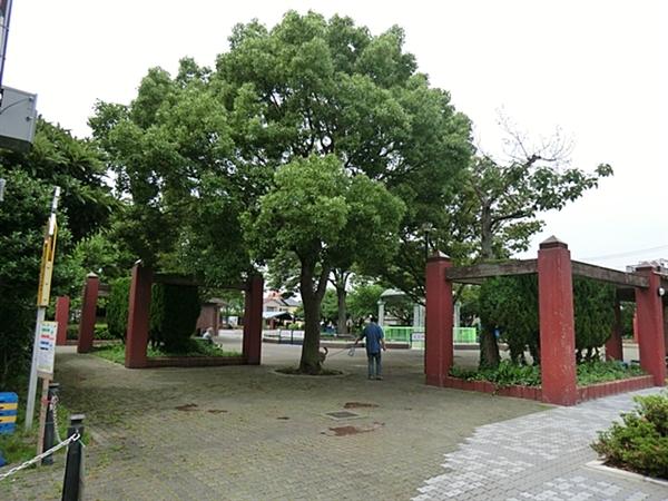 park. 388m to Senju park