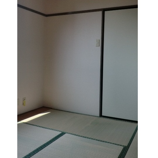 Other room space. The same type