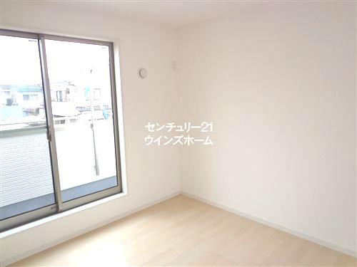 Non-living room. Building 2