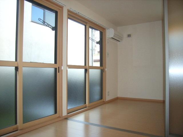 Living and room. Dining & Western-style