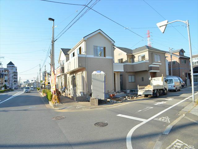 Local photos, including front road