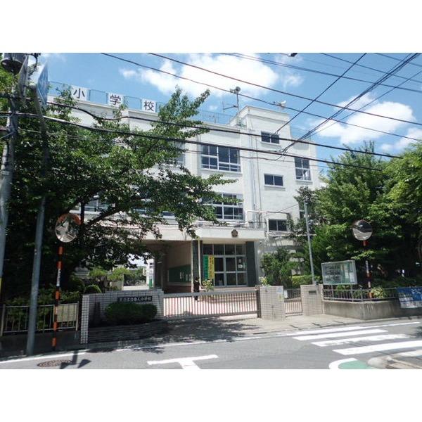 Primary school. 400m Toneri elementary school to Adachi Ward Toneri Elementary School