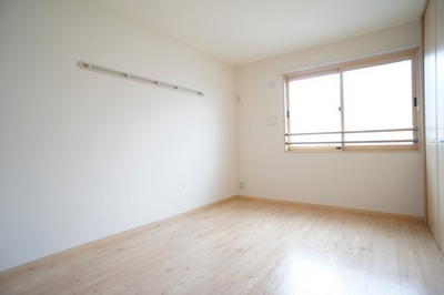 Other room space. Bedrooms 6 Pledge Closet equipped