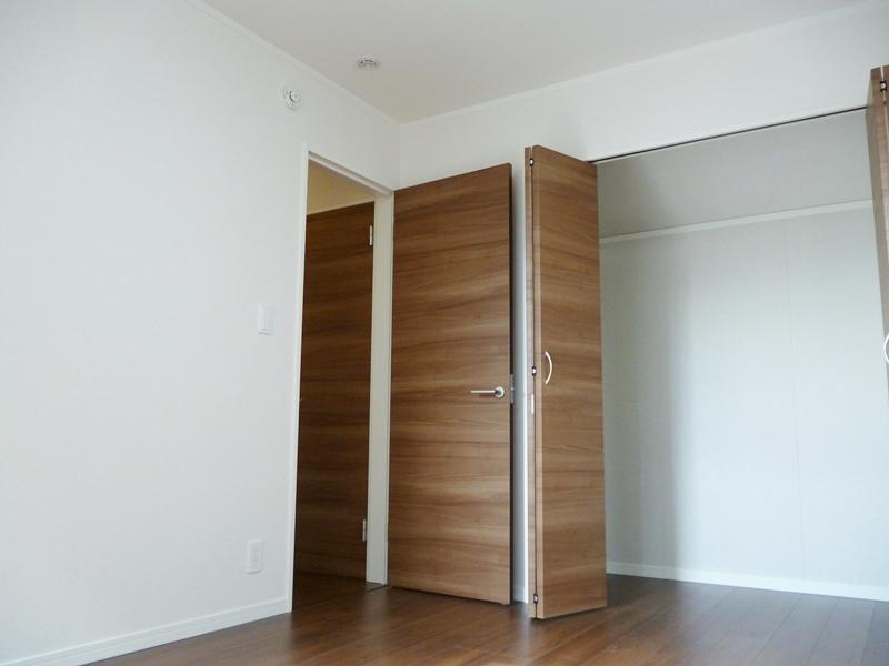 Non-living room. G Building Western-style