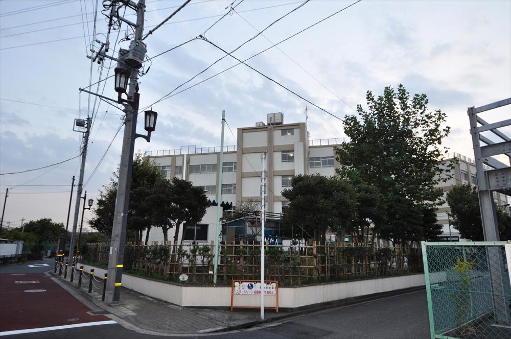 Primary school. Aoi to elementary school 350m