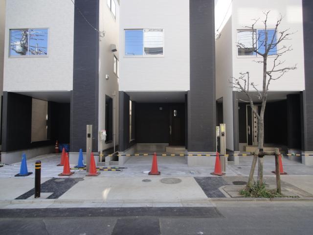 Local appearance photo