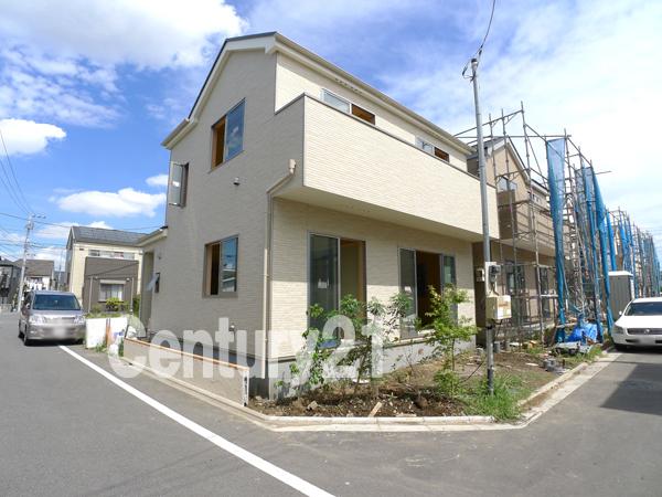 Local appearance photo. Peaceful new life to fulfill in a quiet residential area