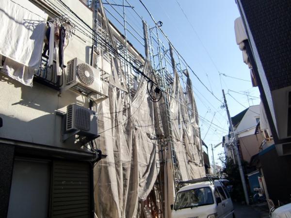 Local appearance photo. Local (11 May 2013) Shooting