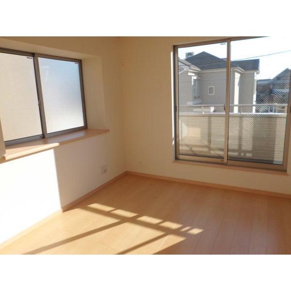 Non-living room. Western-style 1