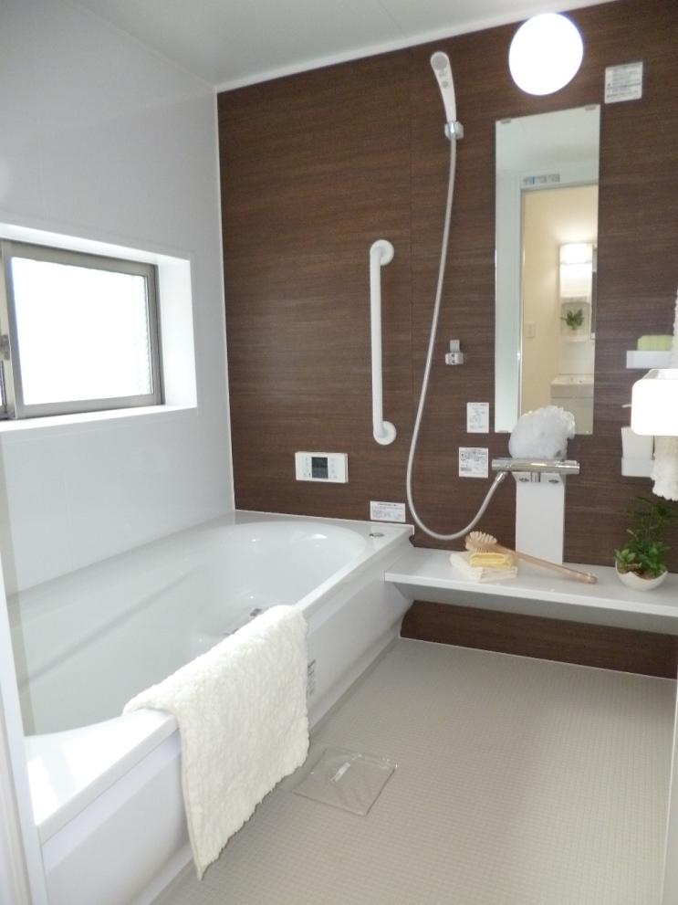 Bathroom. It is the example of construction of another site of the same construction main. Per in the property construction, Construction cases in conjunction with the local guidance also will guide you!