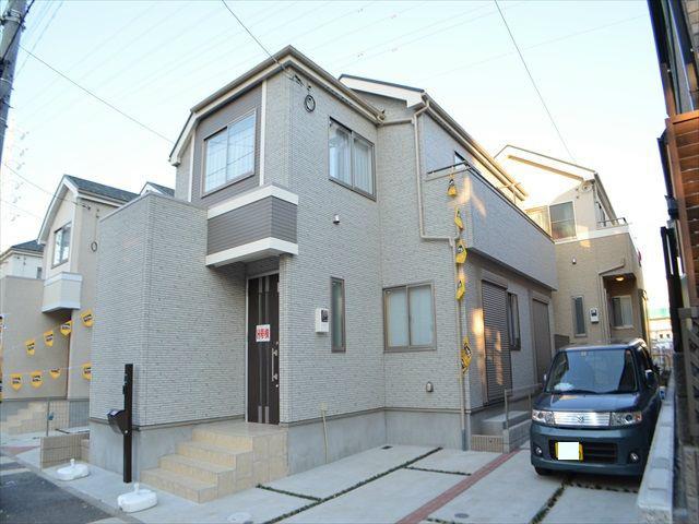 Local appearance photo. small ・ Junior high school close, Living environment favorable