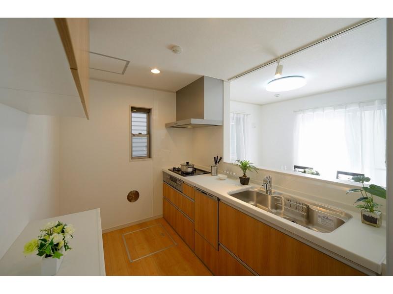 Kitchen. 5 Building Kitchen