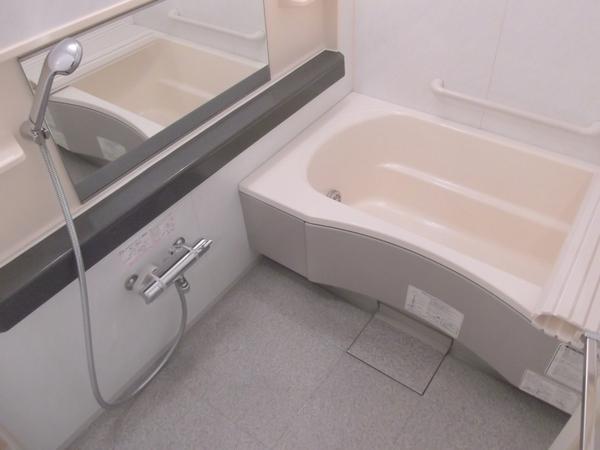 Bathroom. Bathing there was at any time in the Reheating function!