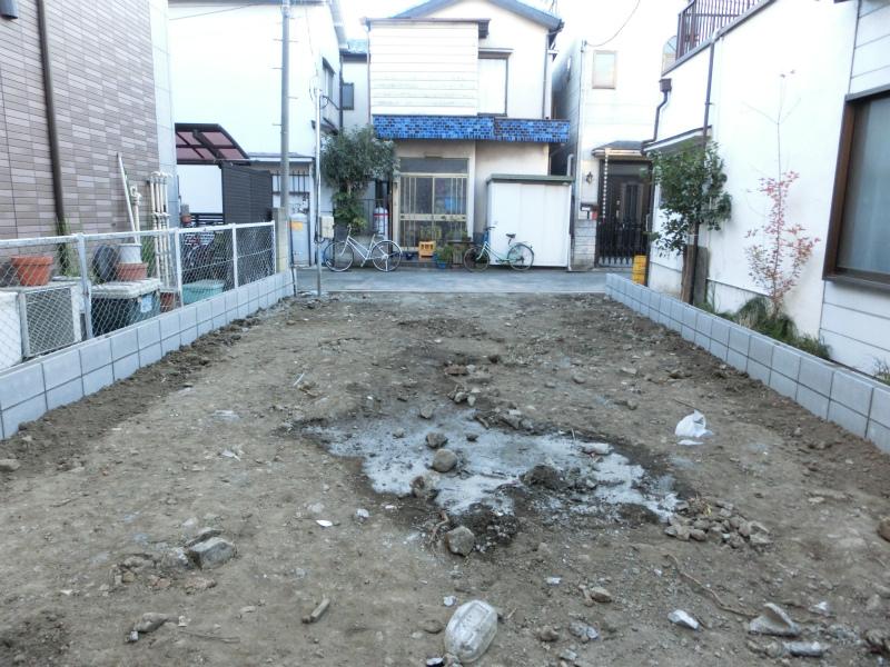 Local appearance photo. Local (12 May 2013) Shooting