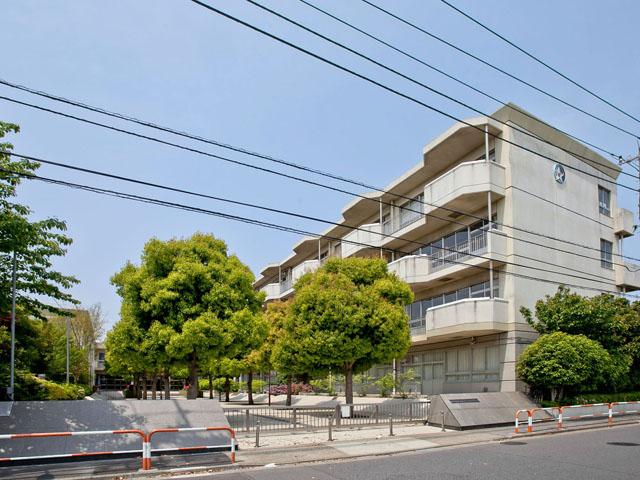 Junior high school. Adachi Ward Iriya Minami Junior High School