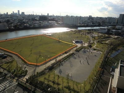 park. 60m to Nitta Sakura Park (park)