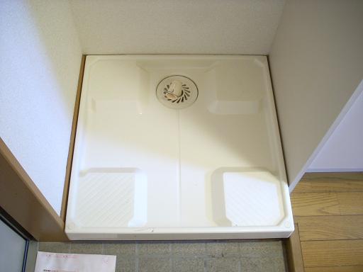 Other Equipment. Indoor Laundry Storage