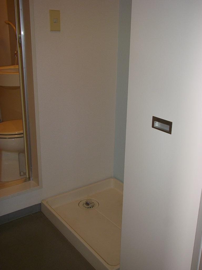 Other. Washing machine Storage