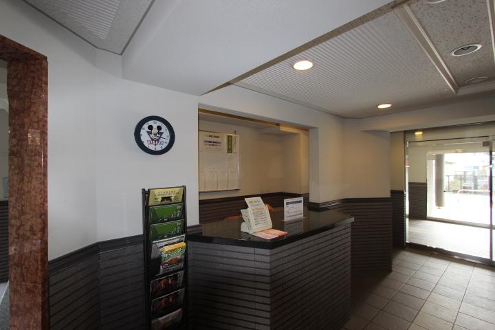 lobby. Lobby, such as the hotel-like