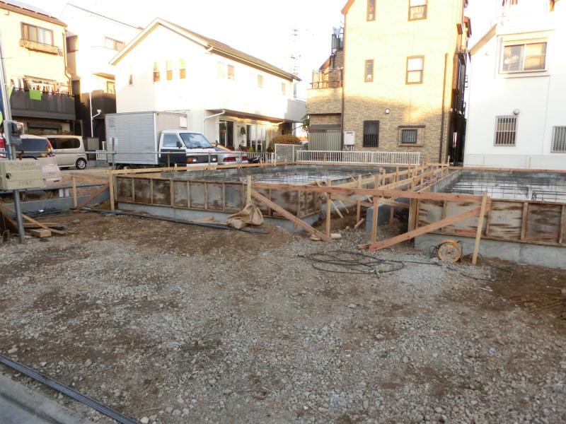 Local appearance photo. Local (12 May 2013) Shooting